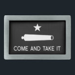 Boucle De Ceinture Rectangulaire Venez il falloir le ~ le Texas de drapeau<br><div class="desc">Venez il falloir le drapeau en noir et blanc de la bataille de révolution du Texas de Gonzales 1835 et de la devise pour le contrôle des armes à travers les Etats-Unis d'Amérique aka les Etats-Unis</div>