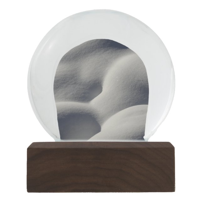 Boule À Neige Sparkly Snow Mounds Photographie Abstraite de la n (Devant)