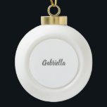 Boule En Céramique Calligraphie Elégant Gris Blanc Plaine Nom simple<br><div class="desc">Vous recherchez une belle calligraphie avec une écriture esthétique ? Ce design simple et attrayant est fait pour vous. Ce produit impressionne immédiatement ceux qui le voient. Le design raffiné et de bon goût reflétera immédiatement la qualité de votre relation et de votre famille.</div>