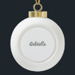 Boule En Céramique Calligraphie Elégant Gris Blanc Plaine Nom simple<br><div class="desc">Vous recherchez une belle calligraphie avec une écriture esthétique ? Ce design simple et attrayant est fait pour vous. Ce produit impressionne immédiatement ceux qui le voient. Le design raffiné et de bon goût reflétera immédiatement la qualité de votre relation et de votre famille.</div>
