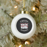 Boule En Céramique Chillin de Noël Snowman avec mes neiges Cadeau<br><div class="desc">Chillin de Noël Snowman avec mes neiges Cadeau</div>