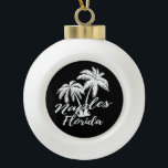Boule En Céramique Naples Florida Palm Trees Beach<br><div class="desc">Naples Florida Palm Trees Ornement de Noël</div>