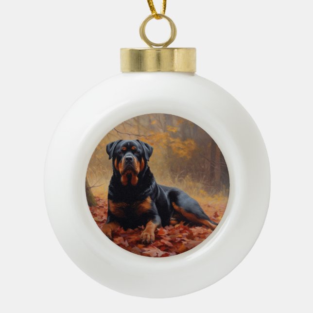 Boule En Céramique Rottweiler dans les feuilles d'automne automne aut