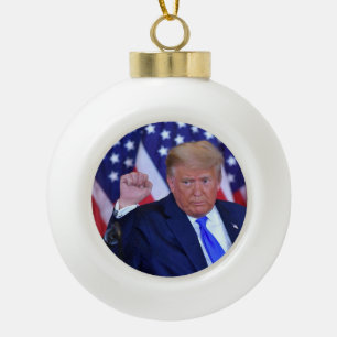 Boule En Céramique Trump 2024 sera de retour