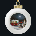 Boule En Céramique Winter Schnauzer Caravan Christmas Adventure<br><div class="desc">Laissez-vous tenter par la magie d'une nuit d'hiver enneigée alors qu'une caravane glisse gracieusement à travers le paysage illuminé par la lune. La beauté sereine de la neige scintillante et l'éclat enchanteur de la lune créent une scène captivante, promettant une aventure de Noël inoubliable remplie de chaleur, de joie et...</div>