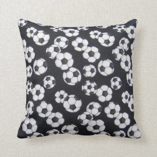 Boule noire et blanche de coussin du football