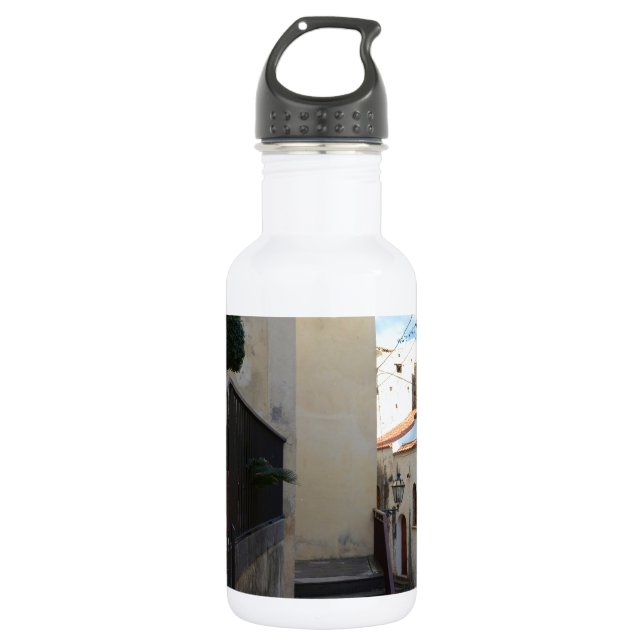 Bouteille D'eau À l'intérieur de Scalea (Devant)