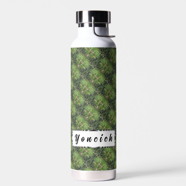 Bouteille D'eau Aiguilles de pin par Kenneth Yoncich (Gauche)
