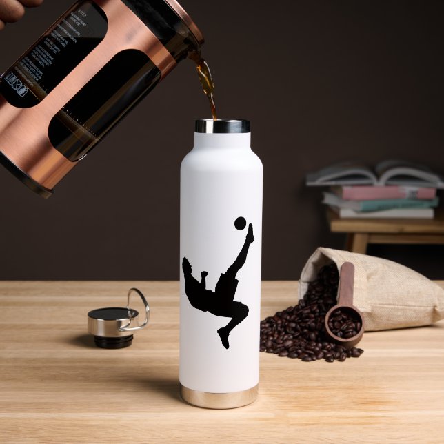 Bouteille d'eau avec silhouette de joueur de footb (Café (pivoté))