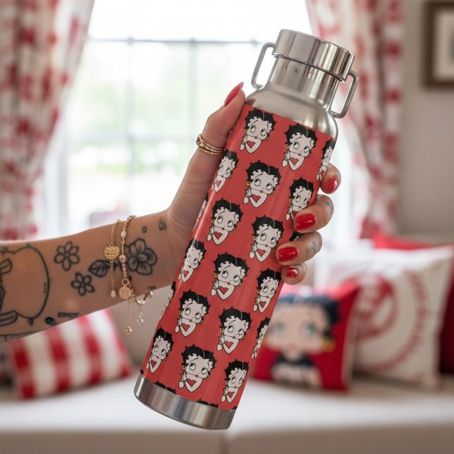 Bouteille d'eau Betty (Créateur téléchargé)