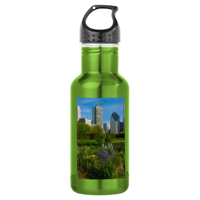 Bouteille D'eau Camassia Dans La Ville (Devant)
