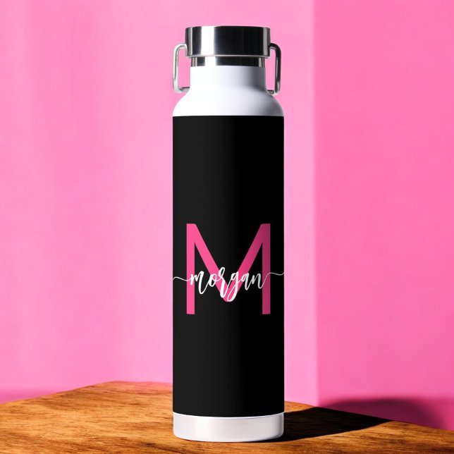Bouteille D'eau Chaud rose noir moderne Script Girl Monogramme Nom (Créateur téléchargé)