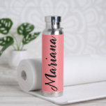 Bouteille D'eau élégant tendance design rose rose noir personnalis<br><div class="desc">élégante écriture rose noir élégant écriture personnalisée Bouteille d'eau</div>