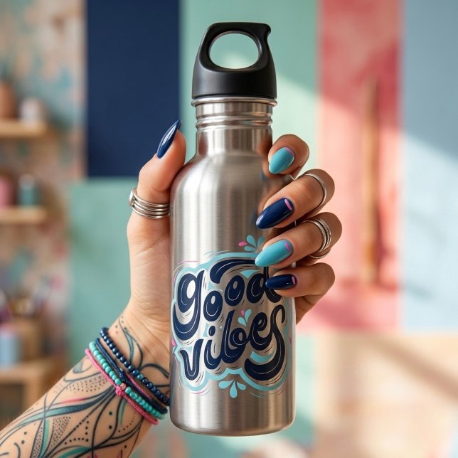 Bouteille d'eau en acier inoxydable Good Vibes (Créateur téléchargé)