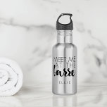 Bouteille D'eau En Acier Inoxydable Rencontrez-moi au Barre | Devis de ballet personna<br><div class="desc">Restez hydraté à votre prochaine classe de ballet ou de barre avec cette mignonne bouteille d'eau citation. Les caractéristiques de conception "Meet Me at the Barre" dans les blocs modernes et les polices de caractères manuscrites. Utilisez le champ de personnalisation optionnel pour ajouter un nom, un monogramme ou le nom...</div>