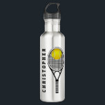 Bouteille D'eau En Acier Inoxydable Tennis Nom personnalisé ou Monogramme<br><div class="desc">Entrez simplement votre nom ou vos initiales dans le champ prévu pour personnaliser ce joueur de tennis, entraîneur ou flacon de ventilateur. Si vous voulez que ce design soit sur une bouteille noire, vous devrez cliquer sur "personnaliser" et modifier la couleur du texte pour qu'elle soit appropriée. Si vous avez...</div>