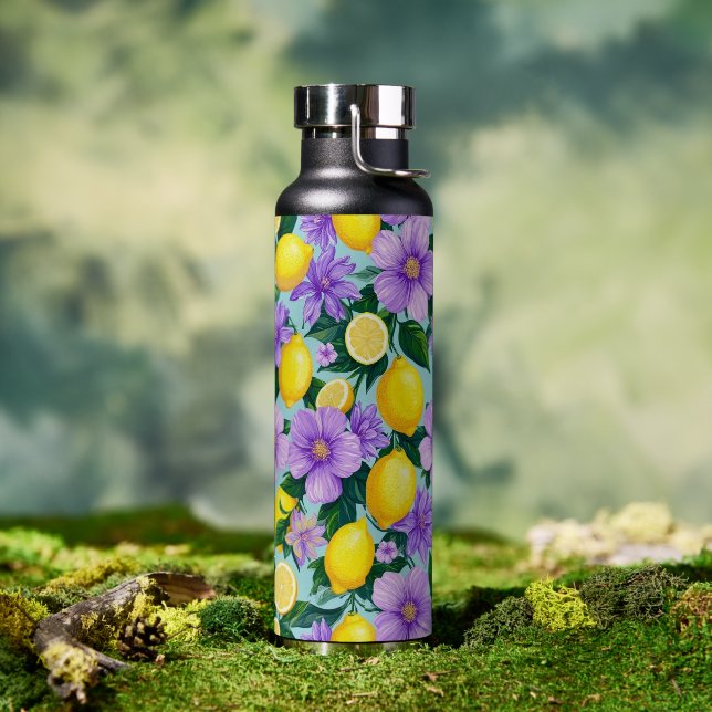 Bouteille d'eau estivale au citron rafraîchissant (Extérieur (pivotée))