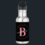 Bouteille D'eau Fille moderne noir rose Nom Script Monogramme<br><div class="desc">Fille, minimaliste, moderne, élégant, noir et rose monogramme nom initial script personnalisé bouteille d'eau monogrammée personnalisée. Doté d'une initiale monogramme et d'un script de signature de nom de poutre dans une police calligraphique manuscrite avec des queues d'échange et un cadre en cercle pointillé autour de votre monogramme. Un cadeau féminin...</div>