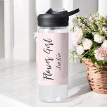 Bouteille D'eau Fleur Fleur Fête des mariées rose pâle<br><div class="desc">Bouteille d'eau Flower en rose vif pour Mariage,  fête de mariée,  Fête des mariées,  soirée de bachelorette. Découvrez d'autres produits avec ce design dans la collection ci-dessous.</div>