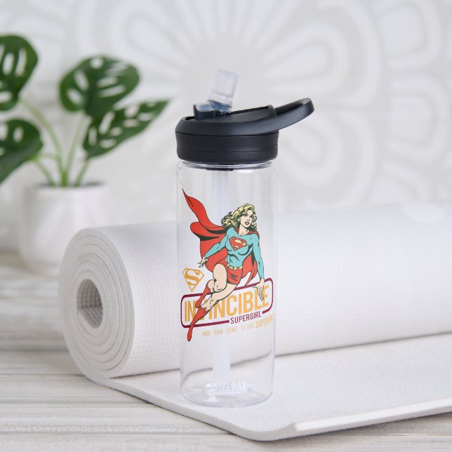 Bouteille D'eau Graphique rétro-invincible Supergirl (Yoga)