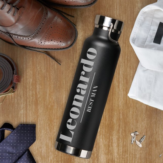 Bouteille D'eau Groomsmen Cadeau Simple Moderne Monogramme Nom (water bottle with name and title groomsmen best man usher gift simple modern monogram present thanks)