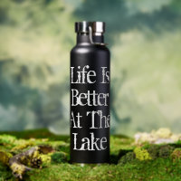 La vie est meilleure au lac sur mesure isolée