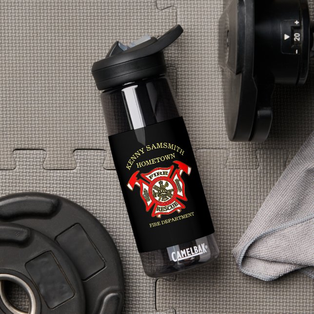 Bouteille D'eau Logo du service d'incendie Insigne or et rouge ave (Salle de sport (pivoté))