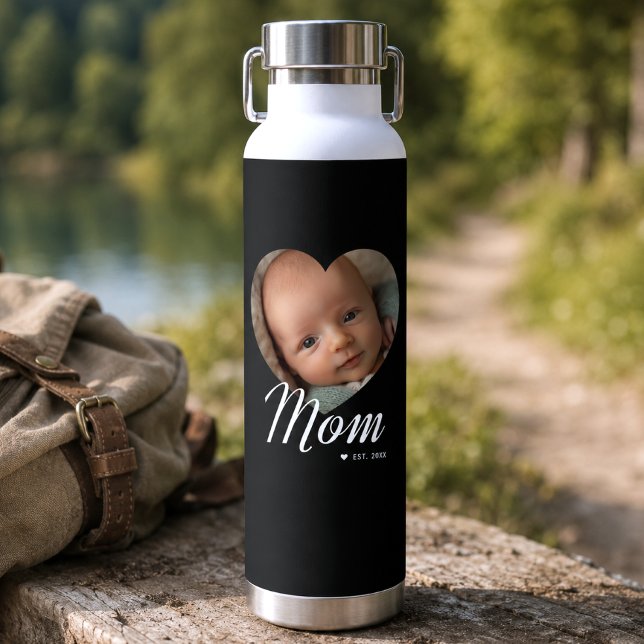 Bouteille D'eau Maman a établi un script cœur photo isolé noir (Créateur téléchargé)