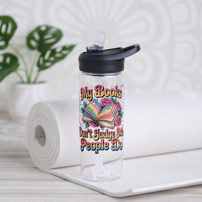Bouteille D'eau Mes livres ne me jugent pas... (Yoga (pivotée))