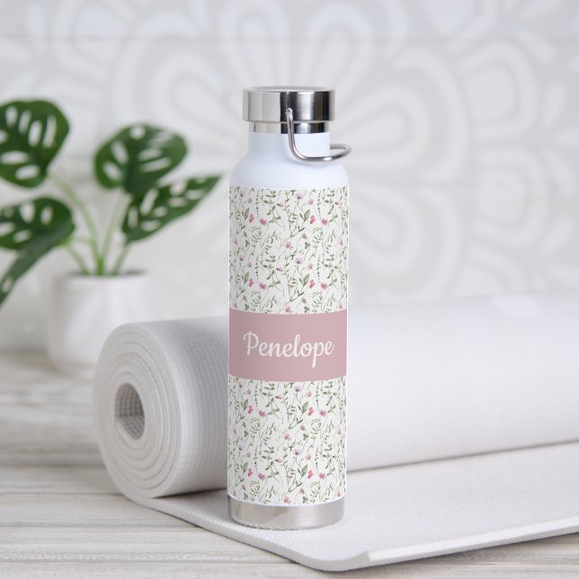 Bouteille D'eau Monogramme de nom aquarelle fleur sauvage rose (Yoga (pivoté))