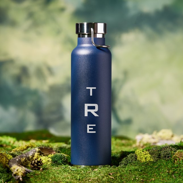 Bouteille D'eau Monogramme en gras sur bleu (Extérieur)