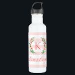 Bouteille D'eau Monogramme floral paradis et rayures<br><div class="desc">Ce design branché et amusant est orné d'un arrière - plan rayé rose et blanc avec une couronne fleurie colorée. Personnalisez le design avec votre nom et monogramme ou autre texte. Utilisez les outils de conception pour choisir une couleur arrière - plan, modifier les polices de texte et les couleurs...</div>