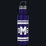 Bouteille d'eau monogramme gras<br><div class="desc">Bon anniversaire/occasion spéciale/cadeau de vacances. "Tu n'as pas besoin de me donner ça, Père, " dit le fils avec un sourire. L'homme était silencieux. "Je voulais aussi vous demander, " a poursuivi 3 initiales monogramme, "si je suis tué et si j'ai un fils, ne le laissez pas vous enlever -...</div>