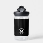 Bouteille D'eau Monogramme moderne noir et blanc<br><div class="desc">Ce design moderne de bouteille d'eau dispose d'un riche arrière - plan noir,  avec votre initiale monogramme en texte blanc gras pour un look simple et élégant,  mais professionnel.</div>