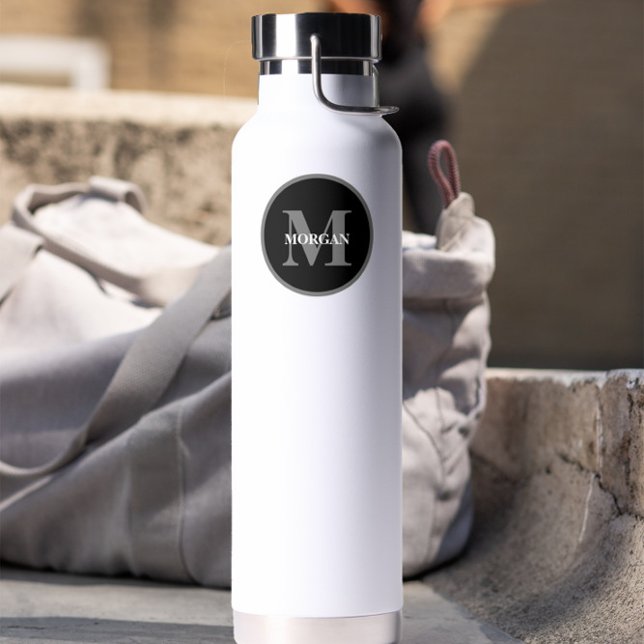 Bouteille D'eau Monogramme noir simple personnalisé (Monogrammed water bottle, simple, black and white.)