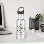Bouteille D'eau Nom commercial et logo personnalisés<br><div class="desc">La bouteille d'eau personnalisée en acier inoxydable présente la conception de votre logo professionnel d'entreprise, ainsi que le libellé de votre nom d'entreprise, slogan, site Web, emplacement ou d'autres informations pouvant être personnalisées. Ajoutez simplement le logo de votre entreprise à l'espace noir et rond de l'espace réservé à l'image, et...</div>