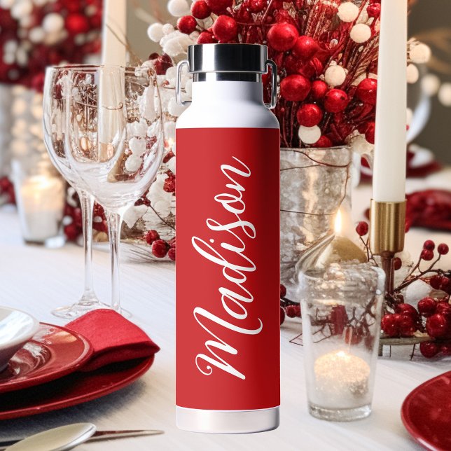 Bouteille D'eau Nom personnalisé rouge en blanc chic (Créateur téléchargé)