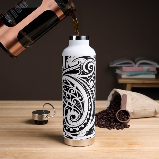 Bouteille D'eau NZKULTURE design maori unique (Café (pivotée))