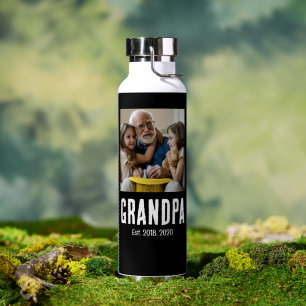 Bouteille D'eau Papa a établi une photo de texte grunge blanc