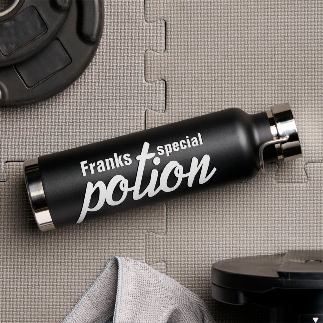 Bouteille D'eau Potion personnalisée de votre nom (cool black and white personalized water bottle)