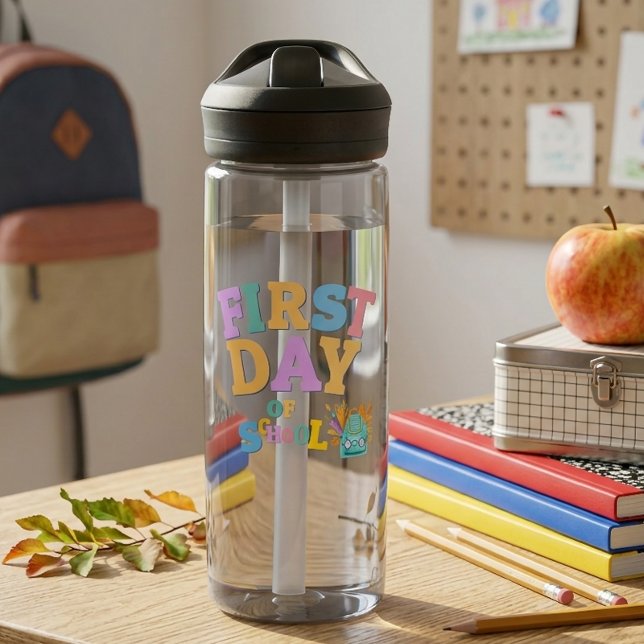Bouteille d'eau pour le premier jour d'école avec  (Créateur téléchargé)