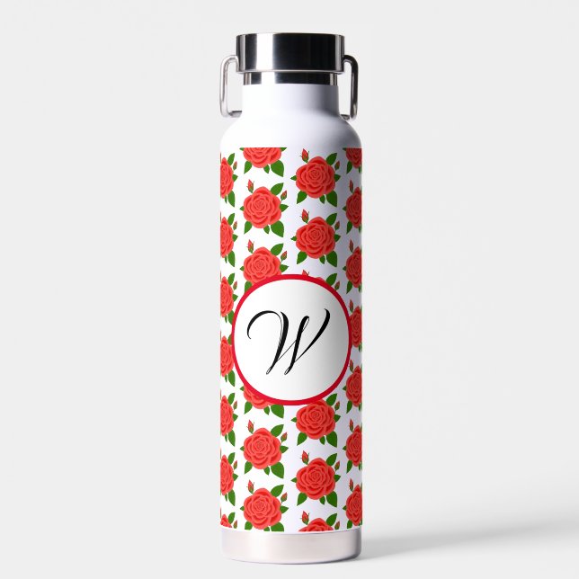 Bouteille D'eau Roses Rouges Avec Bourgeons Monogramme Thor Isolée (Avant)