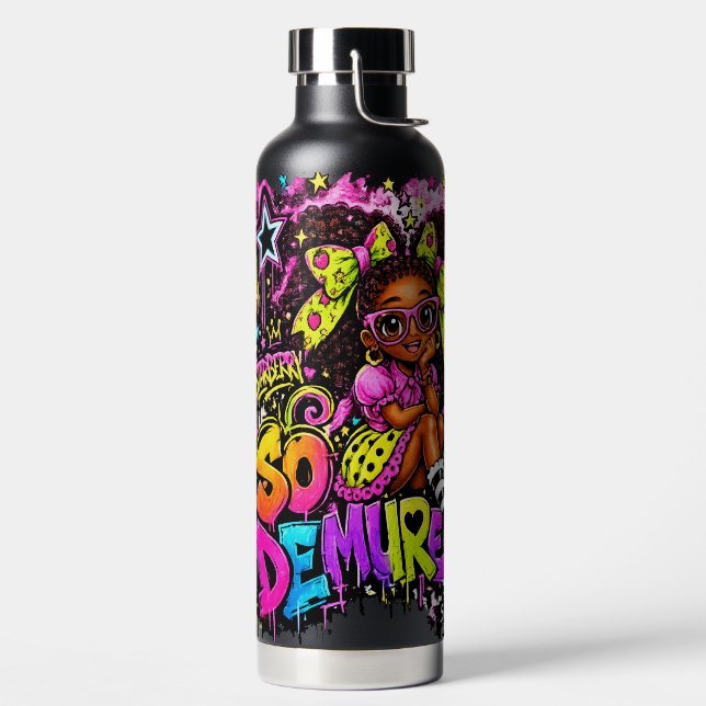 Bouteille D'eau So Demure™ Fille au Graphisme Fraise | 32 oz Noir  (Droite)