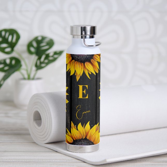 Bouteille D'eau Tournesol monogrammé et nom personnalisé (Yoga)