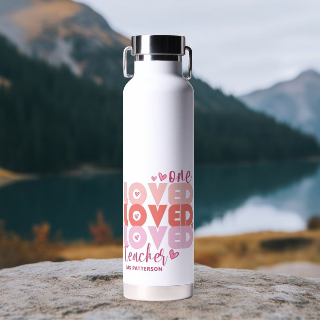 Bouteille D'eau Un enseignant d'amour rose moderne Nom personnalis (Créateur téléchargé)