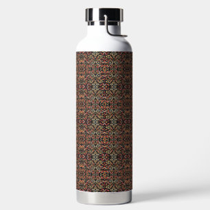 Bouteille D'eau un motif très orné avec beaucoup de couleurs diffé