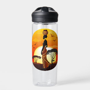 Bouteille D'eau Une belle femme africaine Silhouette sur les solei