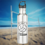 Bouteille D'eau Volleyball Et Net Personnalisé<br><div class="desc">Votre nom au-dessus d'un volley-ball naviguant au-dessus du filet.</div>