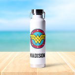 Bouteille D'eau Wonder Woman | Cercle | Ajouter Votre Nom<br><div class="desc">Logos Wonder Woman</div>
