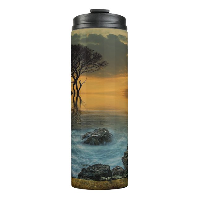 Bouteilles Isothermes Arbre Solitaire Dans Un Lac (Devant)